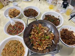 -笨罗卜浏阳菜馆(太平街店)
