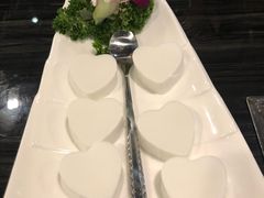 -东椰·海南椰子鸡火锅(朝阳门店)