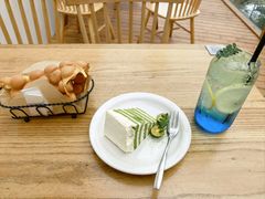 -花苑里咖啡(威远店)