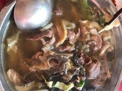 -谢老五跷脚牛肉·非遗传承店