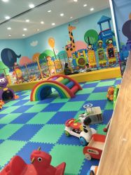 -爱婴室(上海浦建路店)