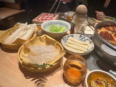 -巴奴毛肚火锅(七宝领展广场店)