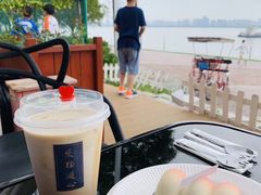 -游心咖啡(青山滨江店)