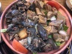 招牌腊排骨加土鸡-阿婆情腊排骨火锅(金虹路店)
