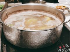 -牛焱·贵州黄牛肉火锅(城西银泰店)