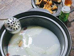 -鸿渡渔庄·特色鸭咀鱼