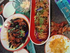-路边边地标烧烤·川菜·小龙虾·音乐酒馆(良乡长虹店)
