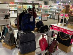 -唯品会(北京国瑞城店)