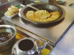 -老新隆牛肉锅贴(新街口店)