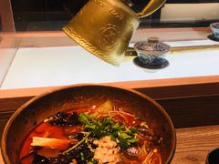 -成都你六姐·牛肉冒菜(上海环宇荟店)