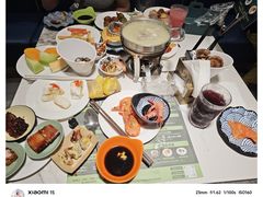 -金马门国际美食百汇(珞喻路店)