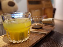 凤梨美小式-Double cafe