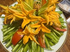 -Hoang Yen Vietnamese Cuisine