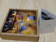 -半勺舒舒生日蛋糕店