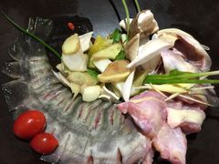 -咕嘟草帽鱼·牛奶一样的鲜鱼汤(包河万达广场创始店)