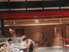 -肥肥虾庄·金牌油焖大虾(杨园滨江时代walk店)