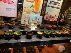 自助调料区-呷哺呷哺 黄金牧场 (新中关购物中心店)