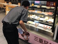 -麦当劳(国际社区店)