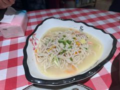 -龙桥私厨·姜花菊花过桥鱼·顺德菜(容桂店)