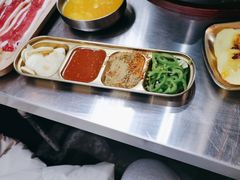 -胡悦里韩式烤肉(芝罘万达广场店)