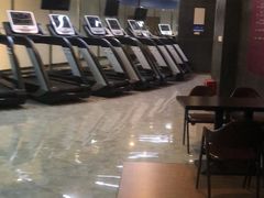 -美航国际健身(蓝光店)