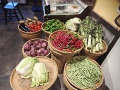 -富正毅三下锅·湘西韵味(天门山索道店)