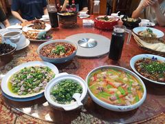 -万重锦·人文川菜馆(骡马市店)