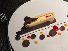-蔚蓝阁餐厅·Brunch·牛排·威士忌·红酒