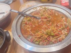 -有红鸡毛店·川菜(建设路店)