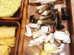 -菌小白火锅(时尚天河店)