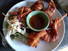 -Dash Teak House