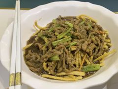 -刘胖子家常菜·蹄花焖藕(中南店)