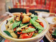 -蘑菇私房菜小馆(杨家坪西城天街店)