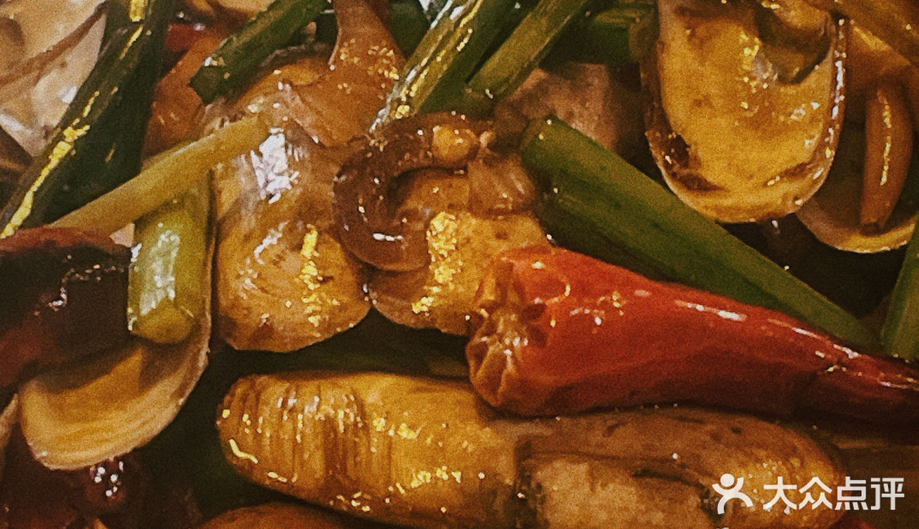 圆子的美食日常｜肘子封神的煮男冬冬