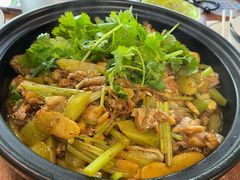 -重庆鸡公煲·青锅花椒鱼(牡丹江路店)