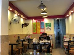 大堂-卓粤拉肠(红庙店)