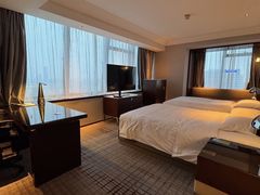 -上海龙之梦万丽酒店