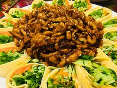 京酱肉丝-闯关东东北农家菜(崂山石老人店)