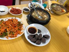 -屋里家延边朝鲜族冷面(南园店)