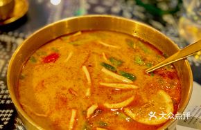 Tom Yum Seafood Stir-Fry