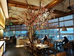 大堂-蜜桃餐厅·伴山(湖滨商业街店)