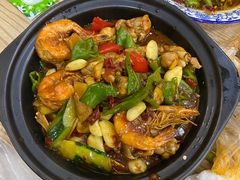 -江城燕子大排档(江汉路步行街店)