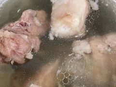 猪腰龙骨汤-鑫馨餐厅