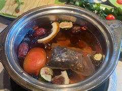 一叶招牌锅-一叶一世界·素食餐厅(锦华万达店)