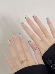 -尤米一站式美甲美睫