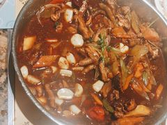 -黄记煌三汁焖锅(金凤万达广场店)