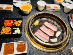 -嘿嘟嘟·肋条烧肉放题(爱融荟城店)
