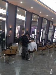 -藤野造型烫染·漂发