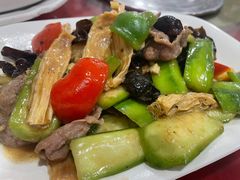 -初记小厨(特色步行街店)