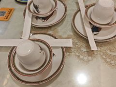 -欧提汗·新疆餐厅·清真(银都路店)